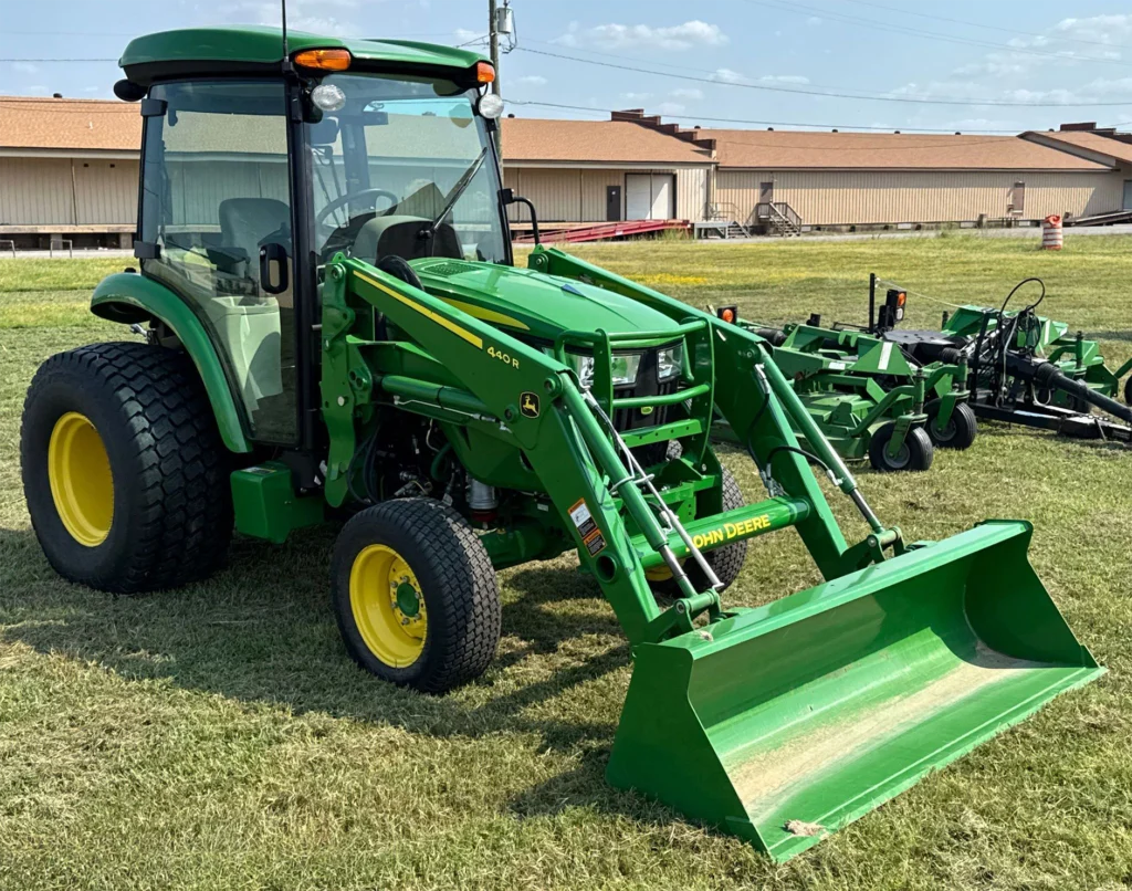2022 John Deere 4066R